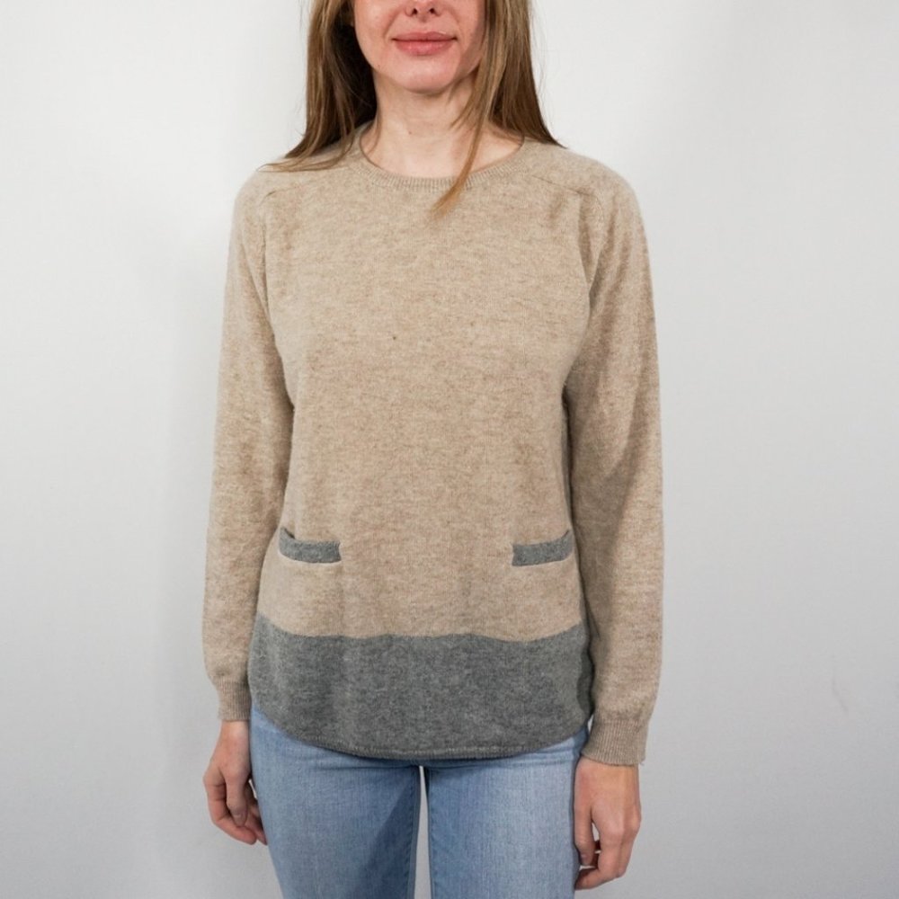 CHINTI & PARKER Oatmeal & Gray Cashmere Sweater - Picture 7 of 7